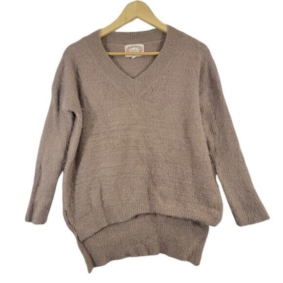 Ambiance‎ Furry Super Soft Sweater Womens Size Small Neige Knit EUC - Picture 1 of 5
